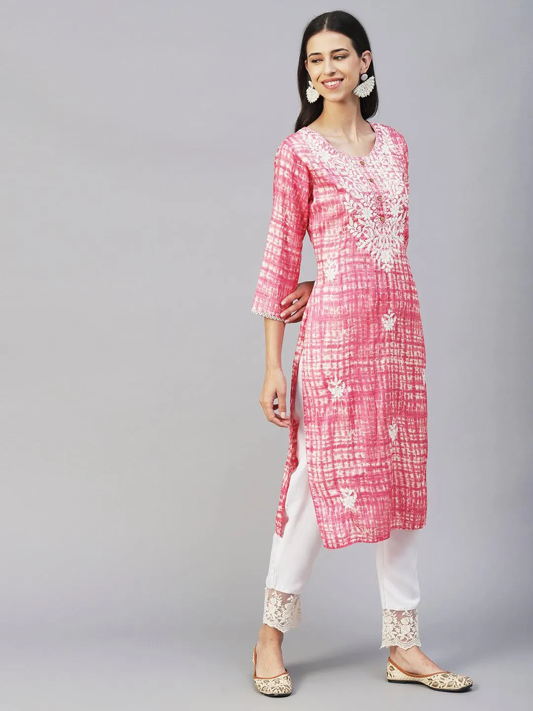 Abstract Printed & Chikankari Embroidered Straight Fit Kurta - Pink