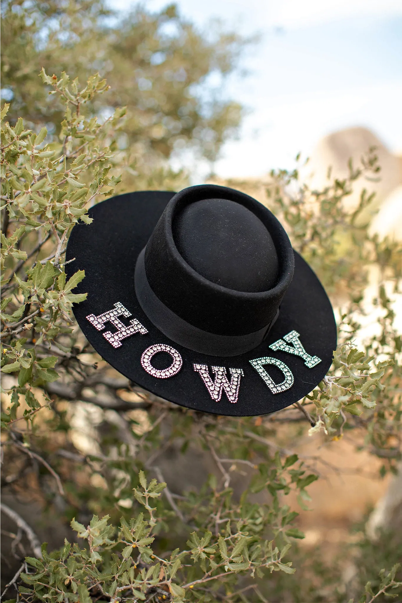 AS SEEN ON WHITNEY RIFE & GB ORIGINAL!! "Howdy" Wool Hat in Black in 2 Styles